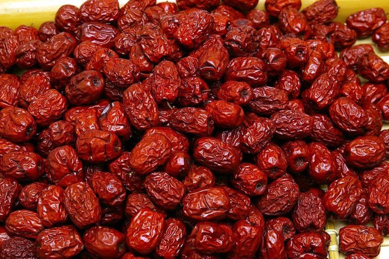 Eat Ber or Jujube This Summer to Beat The Heat And Get That Glowing Skin